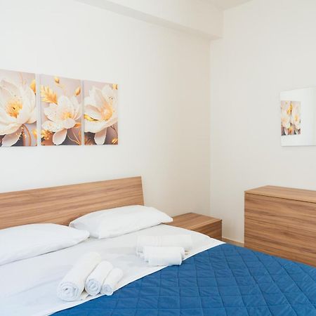 Free Parking Napoli Vista Mare Apartment Екстериор снимка