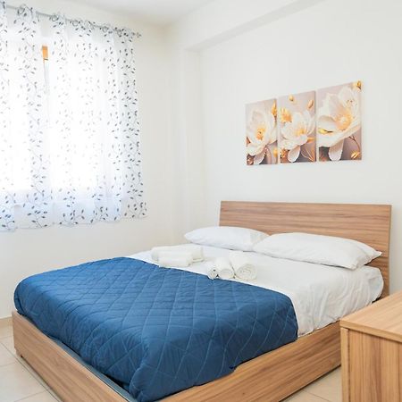 Free Parking Napoli Vista Mare Apartment Екстериор снимка